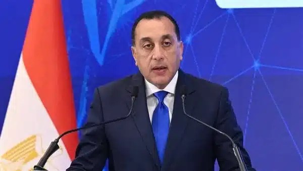 مدبولي يتفقد مضبوطات ذهبية للبنك المركزي المصري