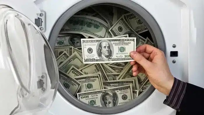 تاجر مخدرات يغسل 100 مليون جنيه عبر عقارات وأراضٍ