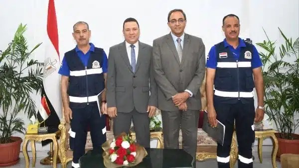 تكريم خاص لموظفي الإسعاف في قنا