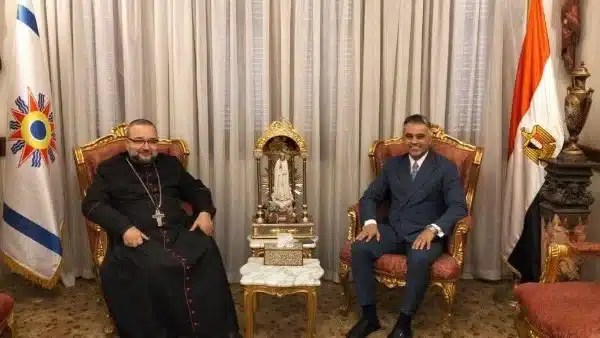 تواصل الكلدانية مع الشخصيات العامة والبرلمانية