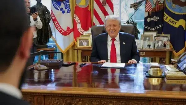 ترامب: وفاق مع الشرع وتوقعات بنهوض سوريا