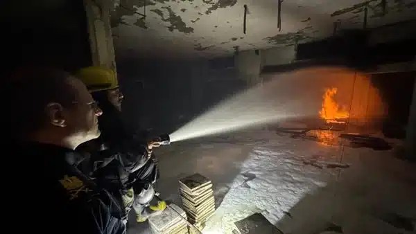 السيطرة على حريق بمطعم ديليزيا جيلاتو دون إصابات