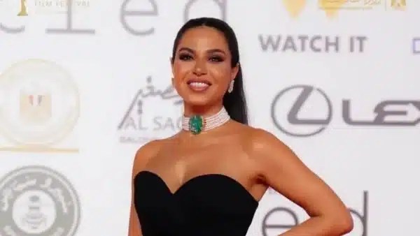 إطلالة نسرين أمين المبهرة بحفل ختام مهرجان القاهرة السينمائي