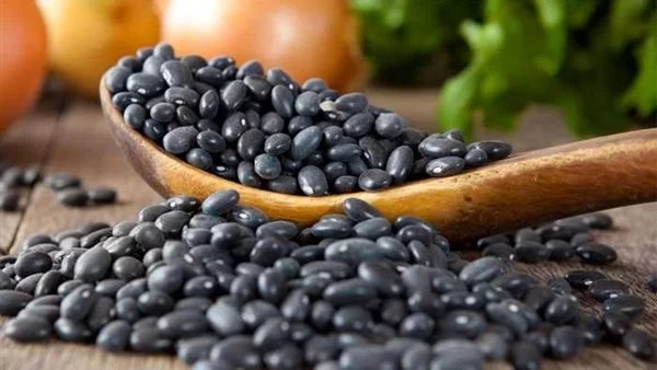 فوائد حبة البركة في مكافحة السمنة