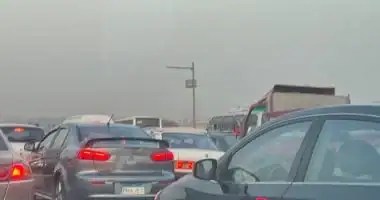 شلل مروري بالطريق السياحي المؤدي للمنيب والمعادي