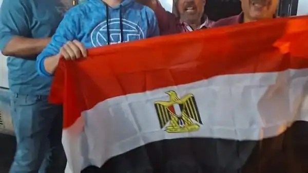 توافد المصريين في لبنان للتصويت في انتخابات النواب