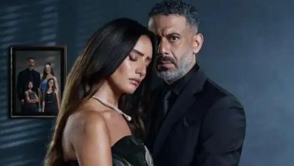 زينة تنعي ضحايا العنف ضد المرأة بكلمات مؤثرة