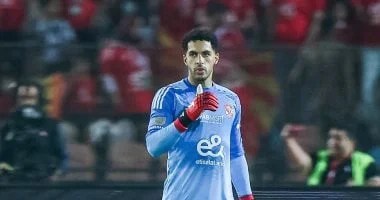 مصطفى شوبير يشارك في مباراة الأهلي وشبيبة القبائل