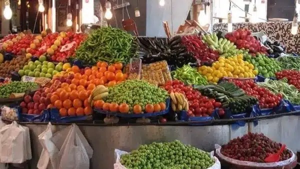 أسعار الخضروات والفواكه في أسوان اليوم