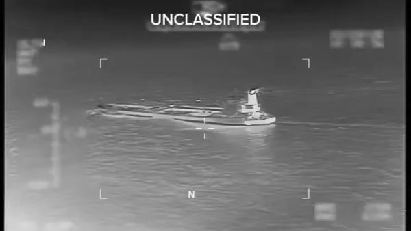 فنزويلا تتهم أمريكا بالقرصنة بعد مصادرة سفينة نفط ثانية