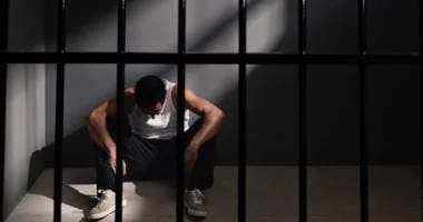 15 سنة سجناً لمتهم بالاتجار في المخدرات بسوهاج