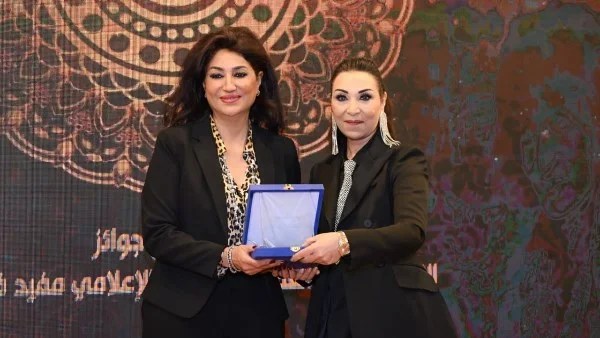 وفاء عامر تُهدِى تكريمها لجمهورها في احتفالية خاصة