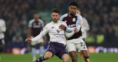 تعادل مثير بين أستون فيلا ومانشستر يونايتد