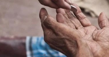 عقوبات قانونية لمواجهة التسول في الشوارع العامة