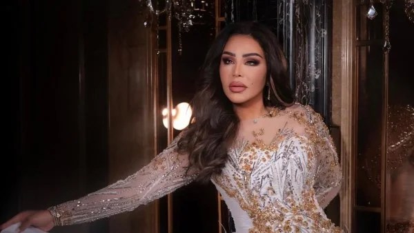 أحلام تتألق بإطلالة راقية في جلسة تصوير جديدة