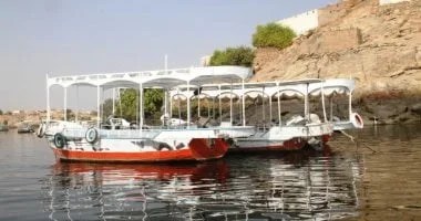جمال أسوان يزهر بمراكب النيل