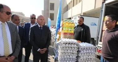 افتتاح معرض السلع الغذائية في القاهرة لدعم الطلاب