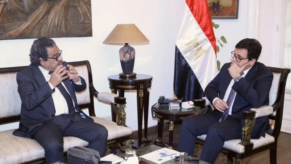 وزير الثقافة يناقش استعدادات معرض الكتاب مع اتحاد الناشرين