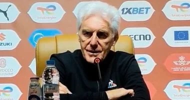 مدرب جنوب أفريقيا يتحدث عن مواجهة مصر في كأس أفريقيا