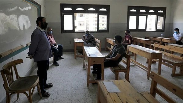 تطبيق الحد الأدنى للأجور في المدارس القومية