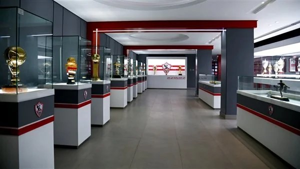 زيارة أشرف صبحي لمتحف الزمالك بعد اجتماع مع الإدارة