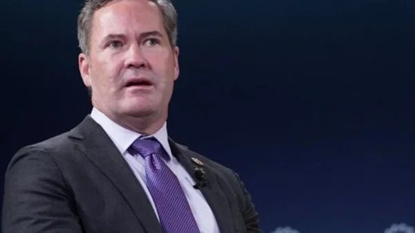 واشنطن تفرض عقوبات على فنزويلا ضد مادورو