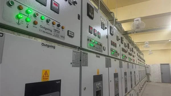 فصل التيار الكهربائي عن مناطق في العبور لصيانة دورية