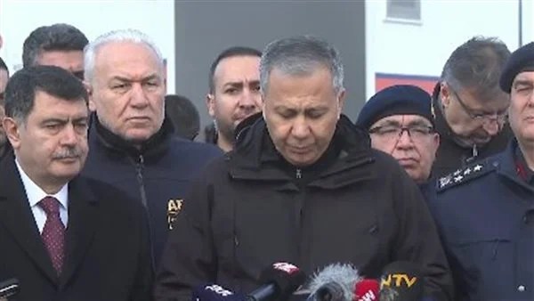 العثور على الصندوق الأسود لطائرة رئيس الأركان الليبي