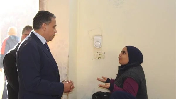 وكيل تعليم الجيزة يتفقد مدارس بولاق الدكرور