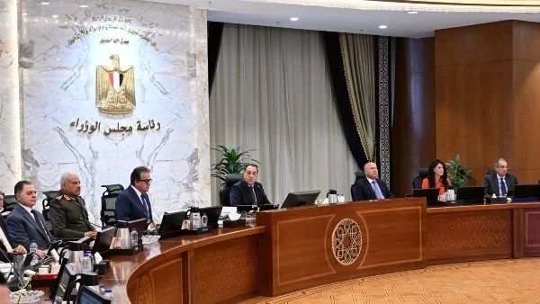 الحكومة توافق على إعادة هيكلة الهيئات الاقتصادية