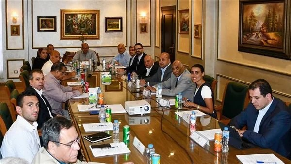 اجتماع عاجل لمناقشة أزمات السباحة والكاراتيه وتنس الطاولة