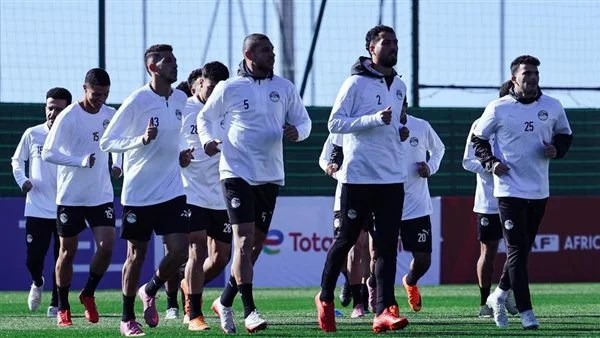 منتخب مصر يواصل تدريباته وسط الأمطار استعدادًا لمباراة جنوب إفريقيا