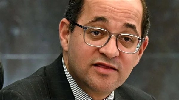 خفض دين وأعباء أجهزة الموازنة أولوية قصوى لمصر