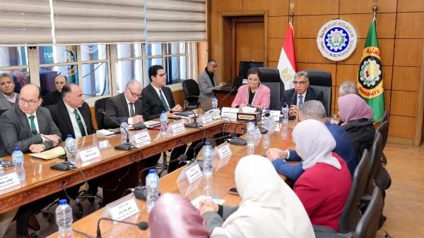 محافظ الدقهلية يناقش إجراءات ضبط النمو السكاني