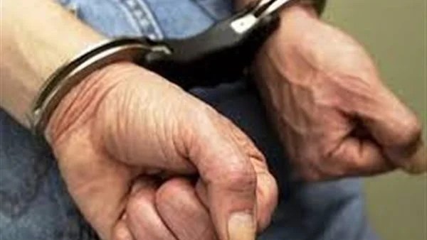 القبض على زوج طعن زوجته بالعباسية