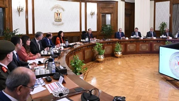 مدبولي يؤكد على بدء المرحلة الثانية لمشروعات حياة كريمة