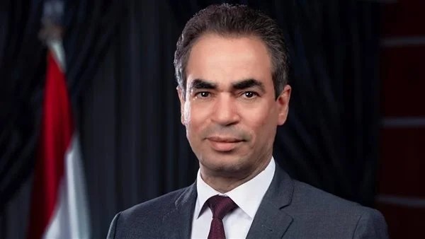 حظر استضافة العرافين والمنجمين في الإعلام المصري