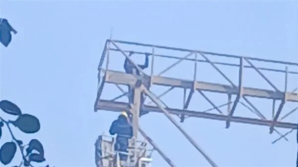 إنقاذ موظف من محاولته الانتحار بسبب العلاوة بالمنيا