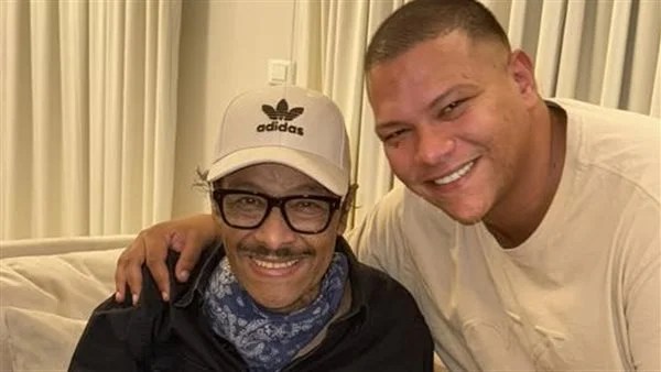 أحمد عبد الحميد يتذكر والده بحزن في يوم ميلاده