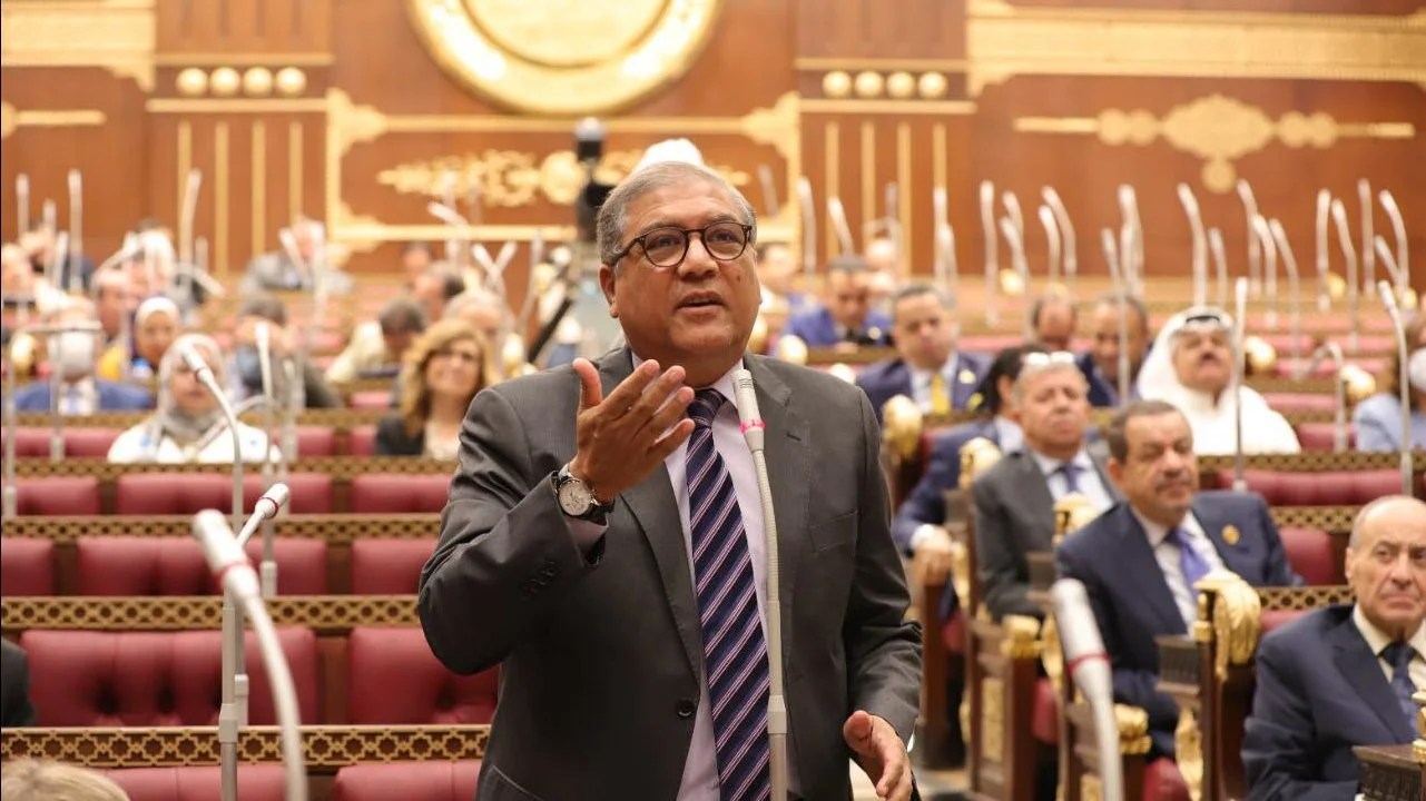 ضوابط لتغطية جنازات المشاهير مطلوبة