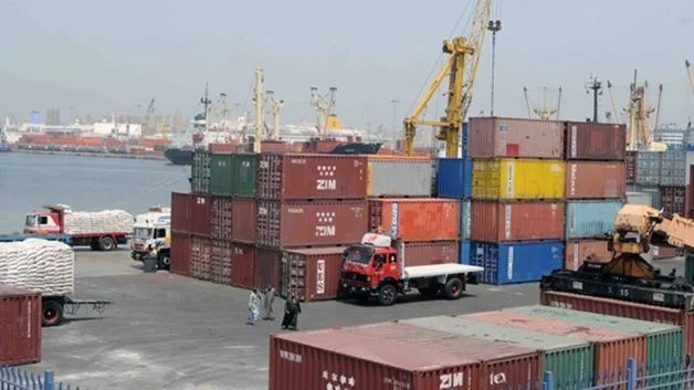 الجمارك تحقق إيرادات بـ 29.87 مليون جنيه من مزاد علني