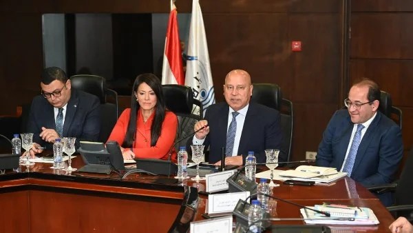 قرارات حاسمة لتحسين المناطق الصناعية في مصر