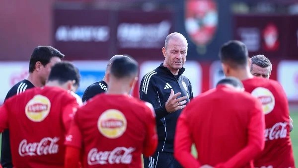 الأهلي يستعد لمواجهة المصرية للإتصالات في كأس مصر