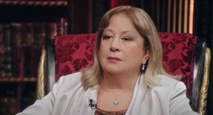 رانيا فريد شوقي تنعي الفنانة سمية الألفي الراحلة