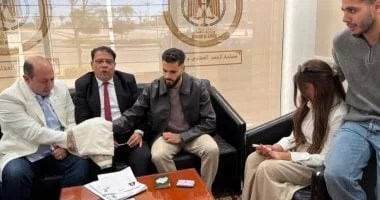 محمود بنتايج يعلن عقد قرانه في مصلحة الشهر العقاري