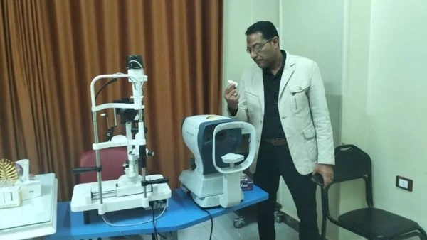 متابعة الالتزام بالاشتراطات الصحية في الوادي الجديد