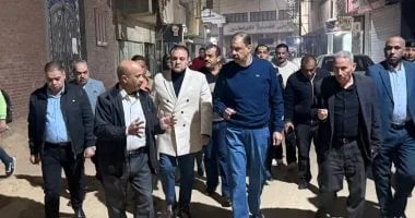 جولة ميدانية لمحافظ سوهاج لمتابعة الأسعار والإشغالات