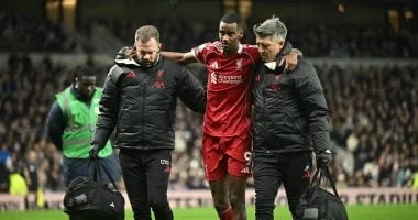 إصابة إيزاك تؤثر على مباراة توتنهام وليفربول في الدوري الإنجليزي