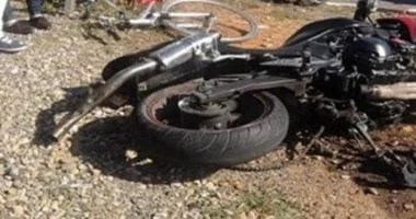 مصرع شابين في حادث تصادم بقنا