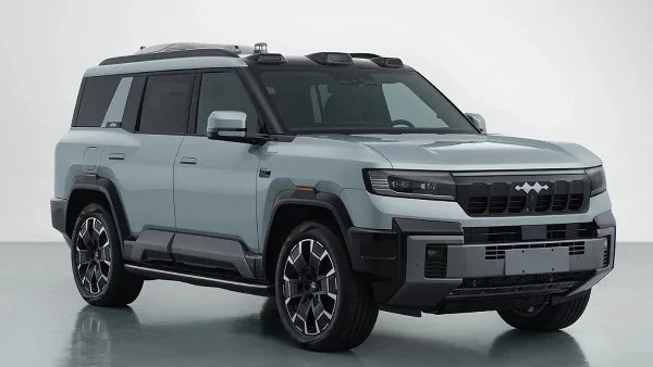 بي واي دي ليوبارد 8 2025: الوحش الصيني المتقدم